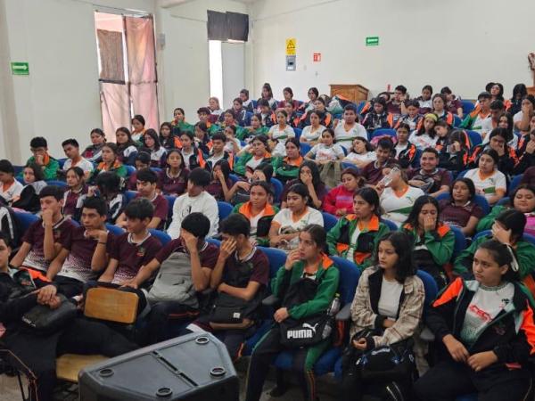 Por eclipse Cecytem no suspenderá clases; mañana regresan más de 23 mil&nbsp;estudiantes