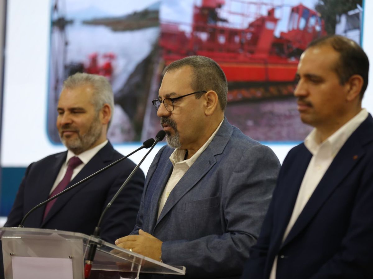 Anuncian mil empleos temporales para rescatar el lago de&nbsp;Pátzcuaro