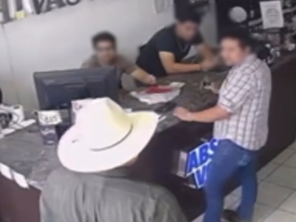 Secuestran a un hombre a plena luz del día en Morelia (video&nbsp;explícito)